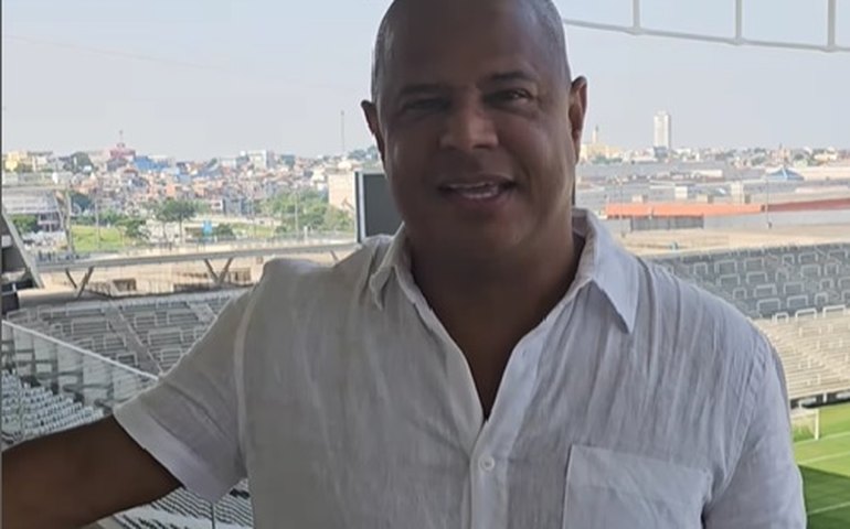 Ídolo de Corinthians e Flamengo, relembre a carreira de Marcelinho Carioca, que está desaparecido