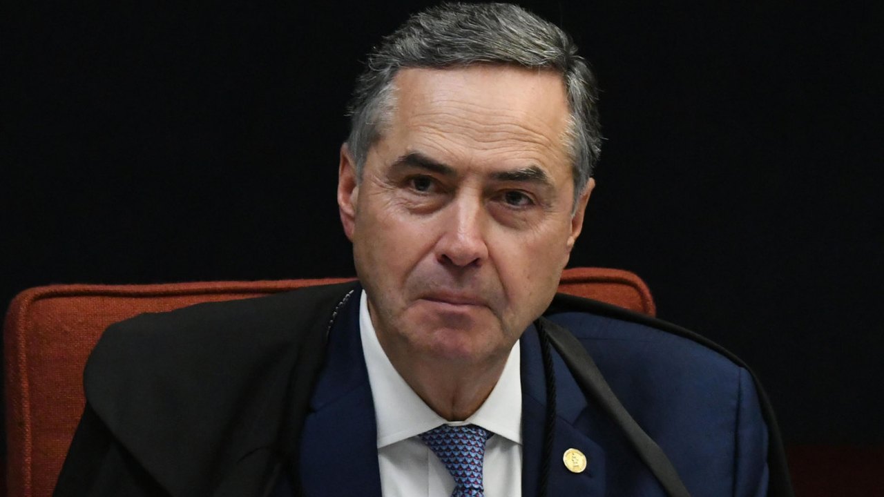 ‘Não há espaço para derrotados não aceitarem o resultado das urnas’, diz Barroso