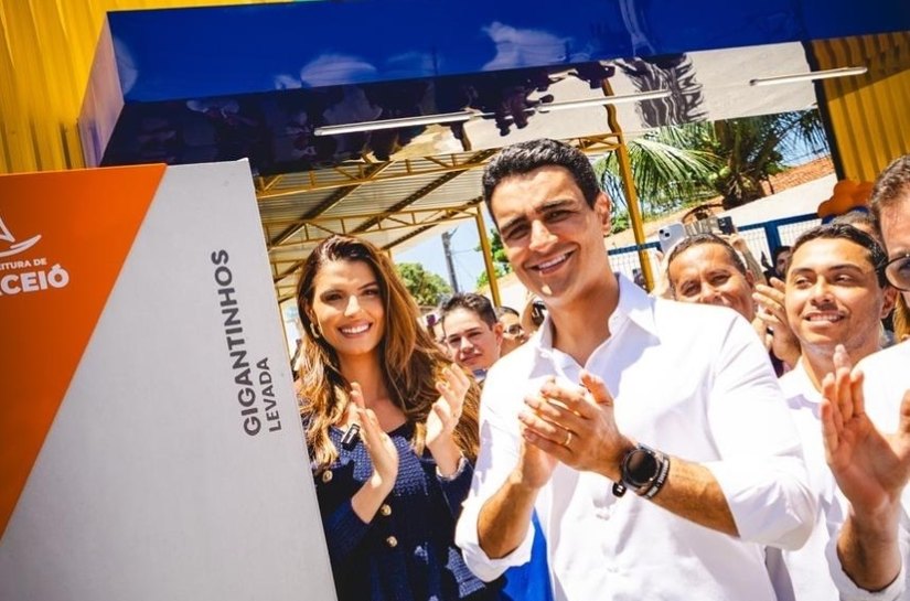 JHC entrega Gigantinhos da Levada e reforça legado para a educação de Maceió