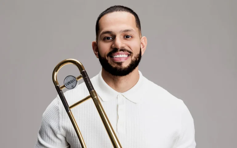 Músico brasileiro Felipe Brito cria série de concertos de jazz de sucesso nos Estados Unidos