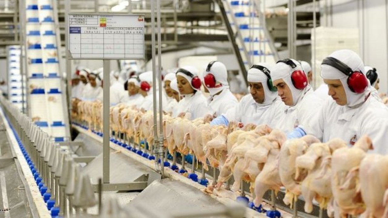 Brasil realiza consultas contra Indonésia no contexto do contencioso de carne de frango