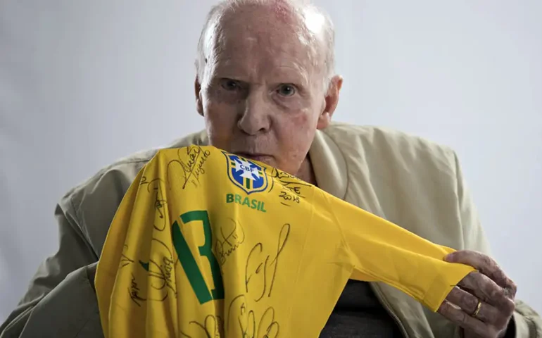 Como Zagallo revolucionou sua posição e eternizou a seleção de 1970 num 4-3-3 que nascia