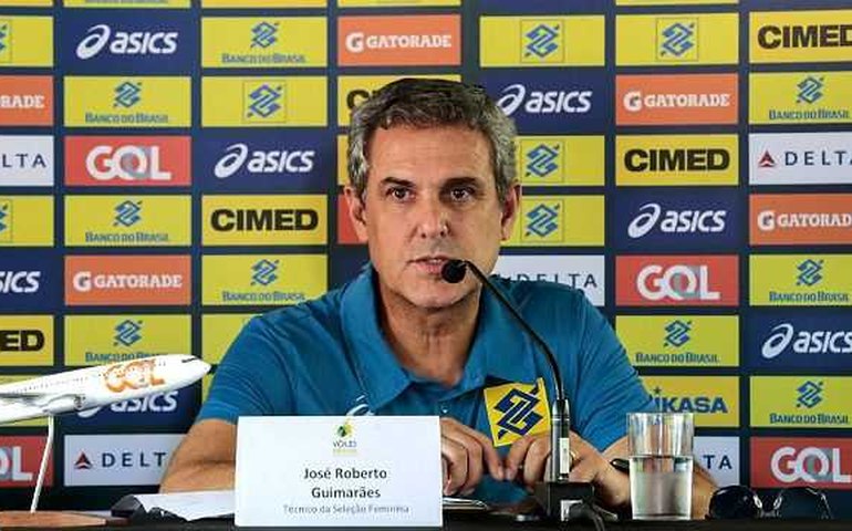 Zé Roberto e técnico de Alison dos Santos faturam Prêmio Brasil Olímpico