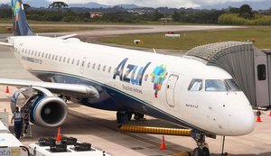 Azul pediu improcedência do pedido, mas Justiça manteve condenação