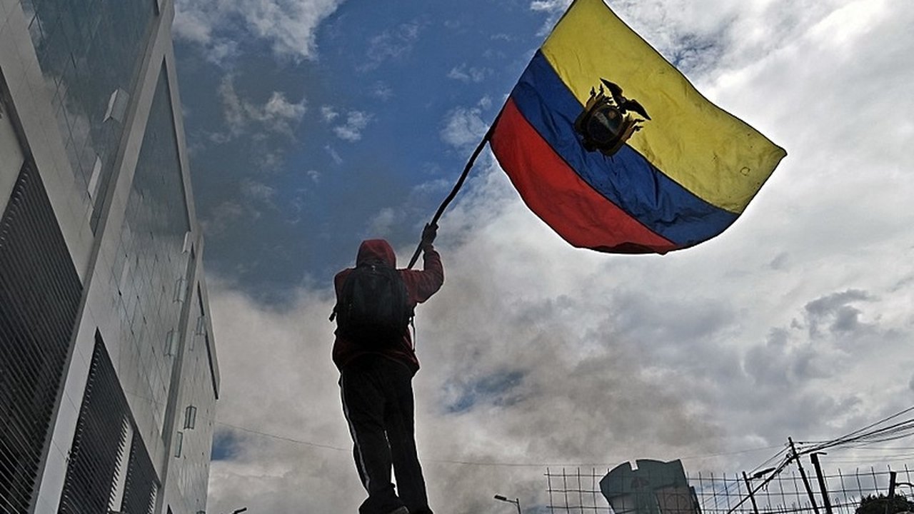 'Bukeles regionais', que defendem linha-dura na segurança, perdem nas eleições do Equador e da Guatemala