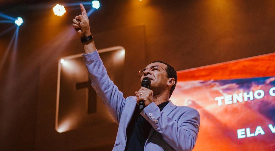PASTOR LUIZ ANTONIO