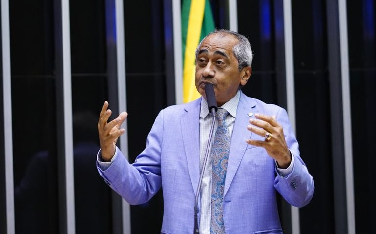 Projeto prioriza crianças vítimas de abuso sexual em atendimento psicológico na rede pública