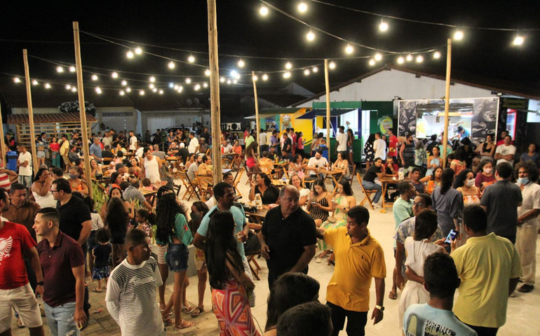 Como Coruripe reordenou ambulantes em espaço que gera R$ 1 milhão por ano