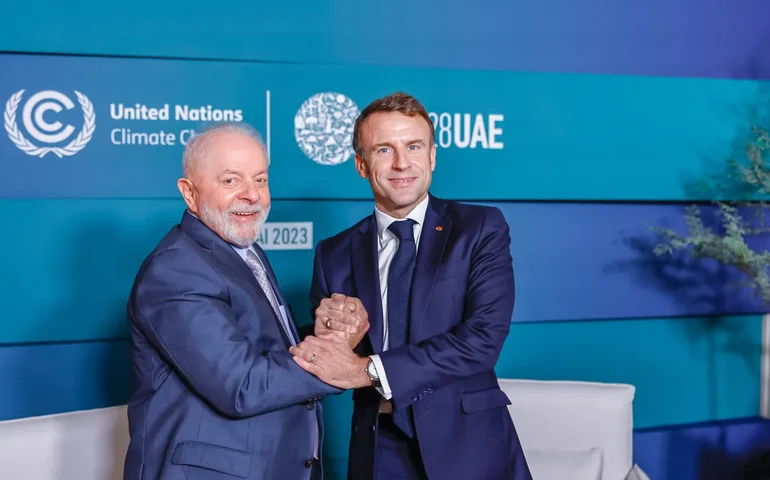 Macron diz que é 'totalmente contra' o acordo entre União Europeia e Mercosul