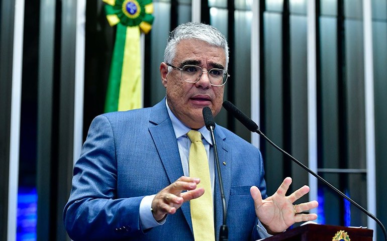 Girão pede revisão das prisões do 8 de janeiro e denuncia irregularidades