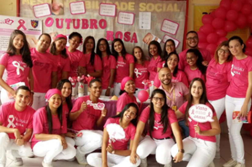 Oficinas orientam sobre prevenção do câncer de mama na Uninassau Maceió