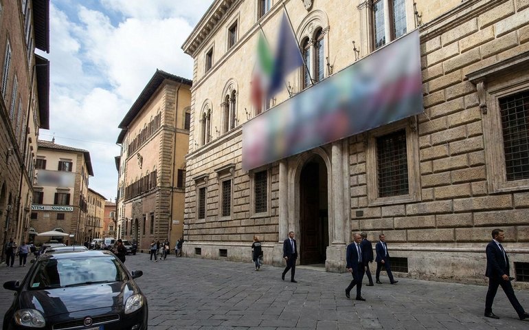 Intesa faz oferta de quase 31 bi de euros pelo Monte dei Paschi na esteira de proposta do BPM