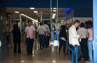 Começa a greve do bancários e consumidores devem procurar alternativas para pagar contas