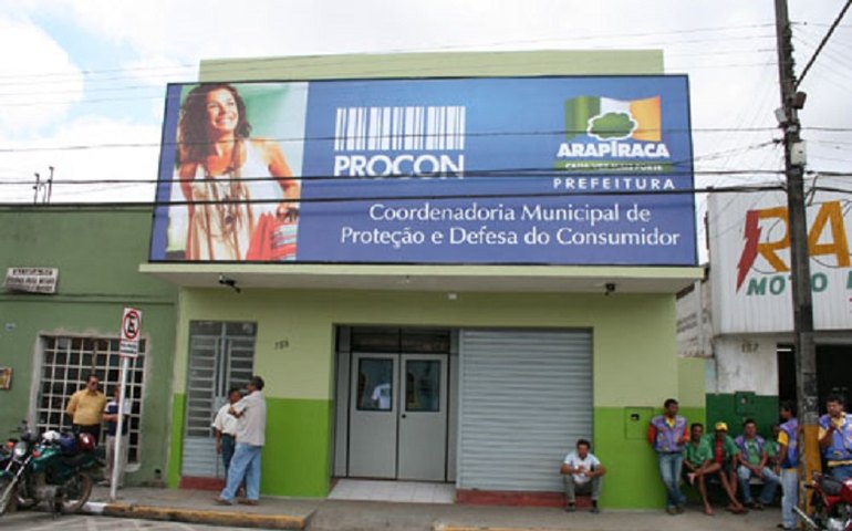 Procon Arapiraca notifica escolas particulares sobre a prestação de serviços educacionais