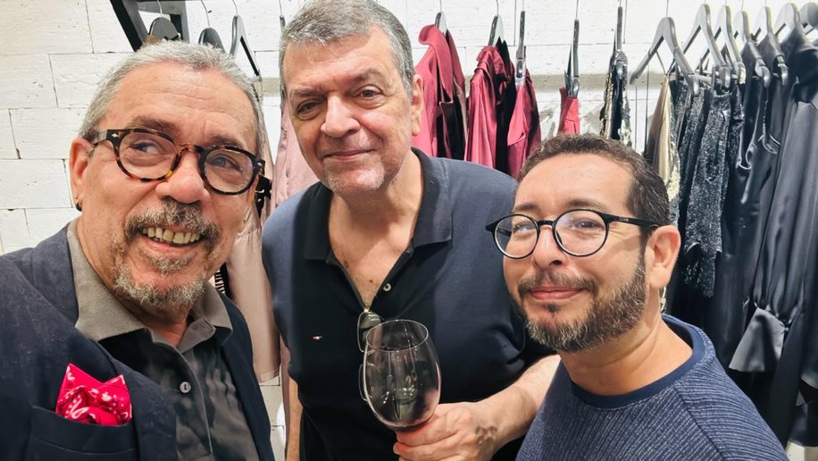 Reencontro fora da pauta