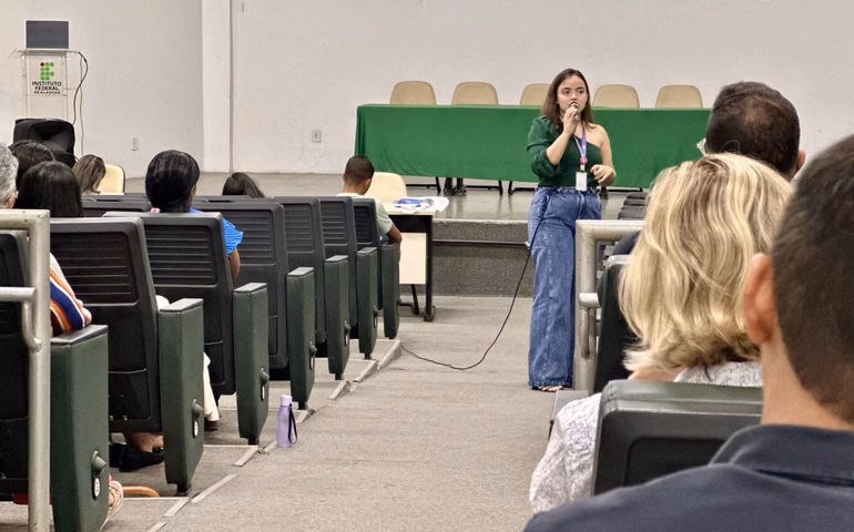 Educação de Jovens e Adultos em Penedo avança com inclusão da educação empreendedora