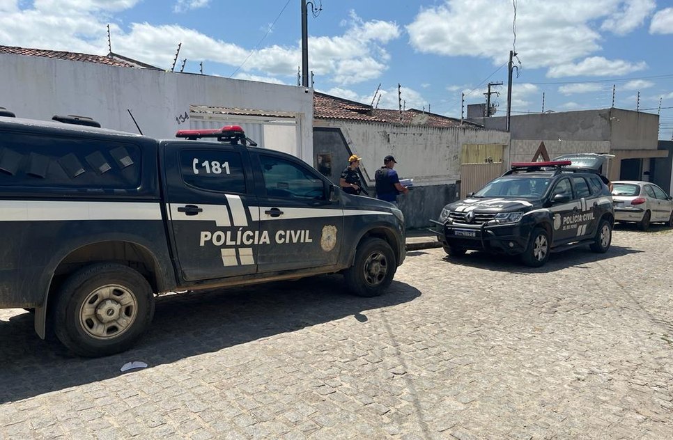Duas mulheres são presas por golpes aplicados através de falso escritório de advocacia em Sergipe; outros suspeitos estão foragidos