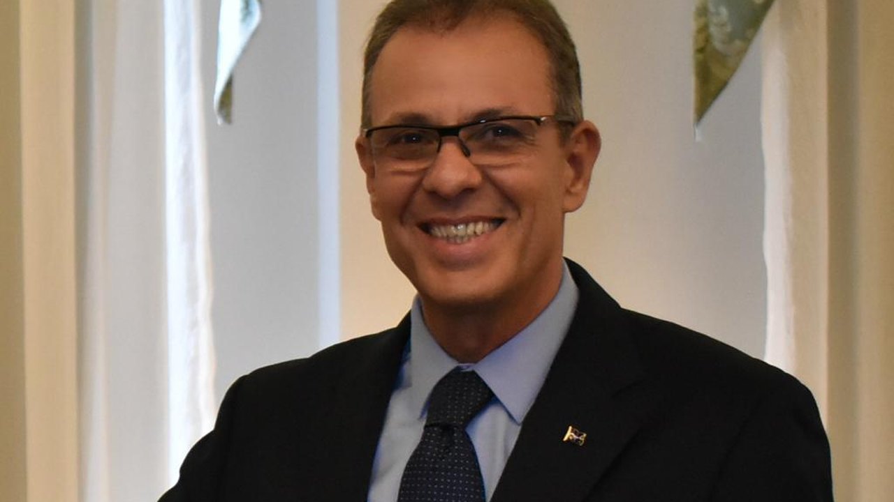 Bento Albuquerque: Reajuste da Petrobras é procedimento da própria empresa