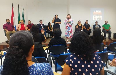 Secdef lança projeto piloto de atendimento 24 horas da Central de Intérpretes de Libras
