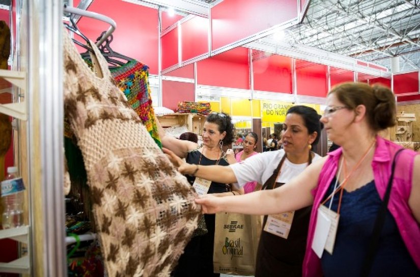 Artesãos alagoanos comercializam R$ 50 mil no primeiro dia da Feira Brasil