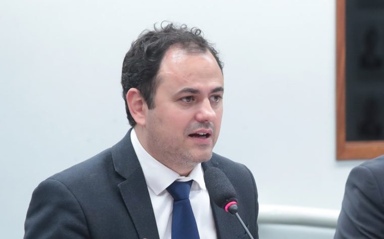 Relator de representação contra Glauber Braga pede cassação do deputado no Conselho de Ética