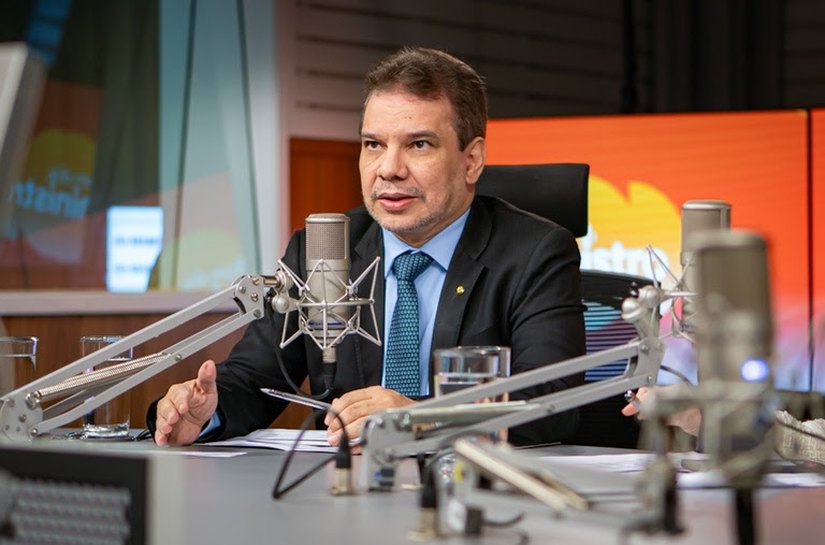 “Vamos emudecer a comunicação do crime organizado”, diz Wellington Lima sobre 138 presídios que terão padrão de segurança máxima
