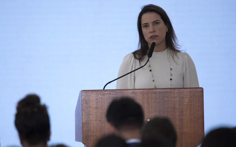 Raquel Lyra: Renovação de incentivos no Nordeste assegura US$ 1,5 bi da Stellantis em PE