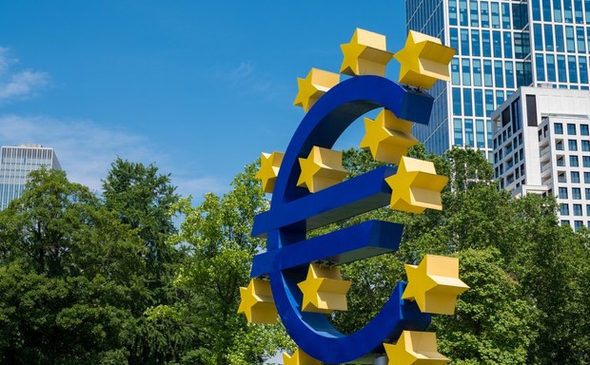 Possibilidade de euro digital ser lançado é discutida, diz Eurogrupo