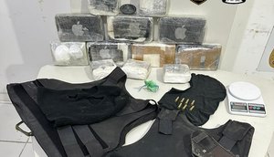 Mais de dez quilos de cocaína e coletes balísticos são apreendidos na Grande Aracaju