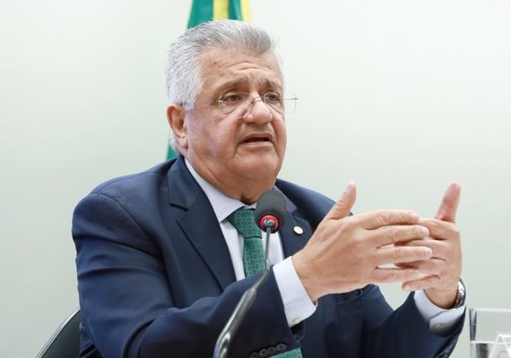 Projeto obriga o governo a oferecer financiamento para educação técnica de nível médio