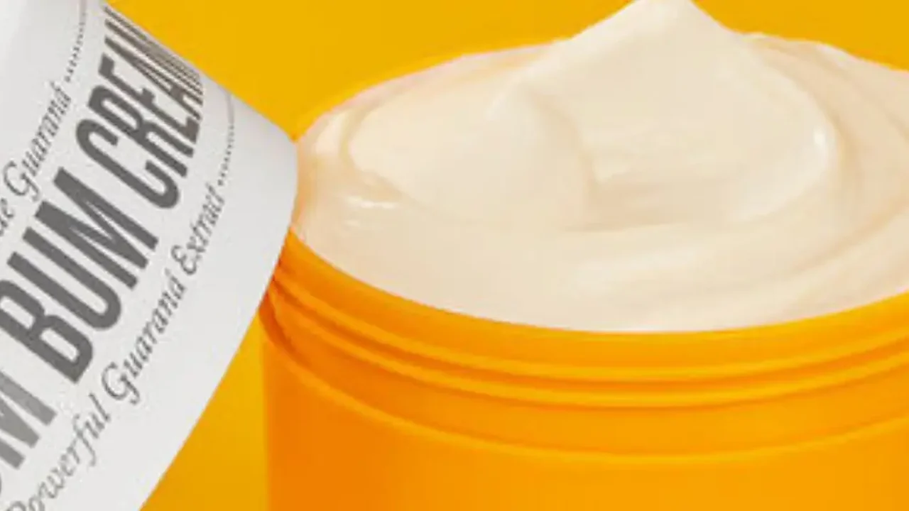 Por que adolescentes americanos estão comprando o creme firmador 'Brazilian Bum Bum'?
