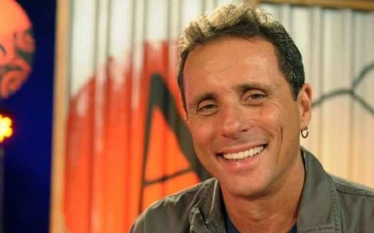 Tony Bellotto, de 60 anos, testa positivo para novo coronavírus