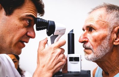 Olhar da Gente beneficia com triagens de catarata moradores de Coité do Nóia