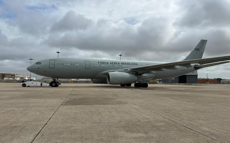 Vídeo mostra chegada de primeiro avião da FAB no Líbano; assista
