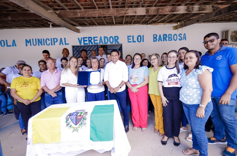 Prefeita Tia Júlia autoriza construção de nova unidade escolar na zona rural de Palmeira