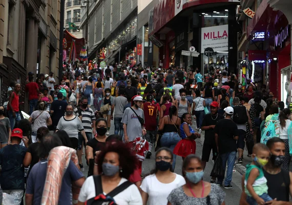 Cielo/ICVA: Comércio vende 6,3% mais no Dia das Mães em 2025 que em 2024