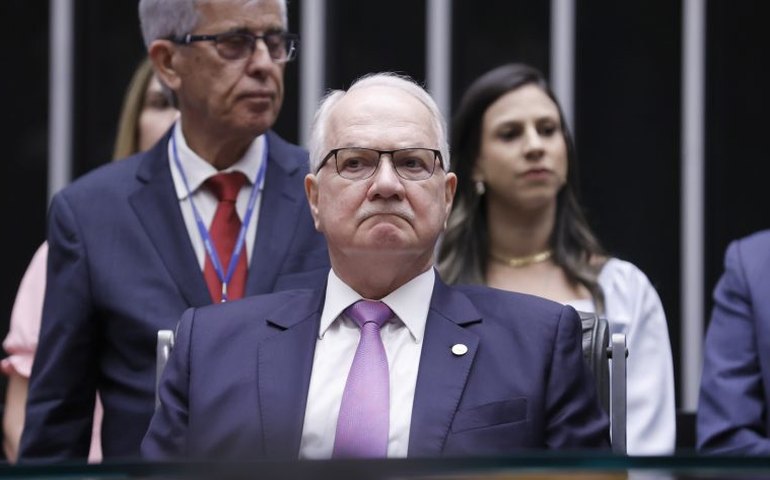 Fachin anuncia comissão técnica para cumprimento do teto do funcionalismo público