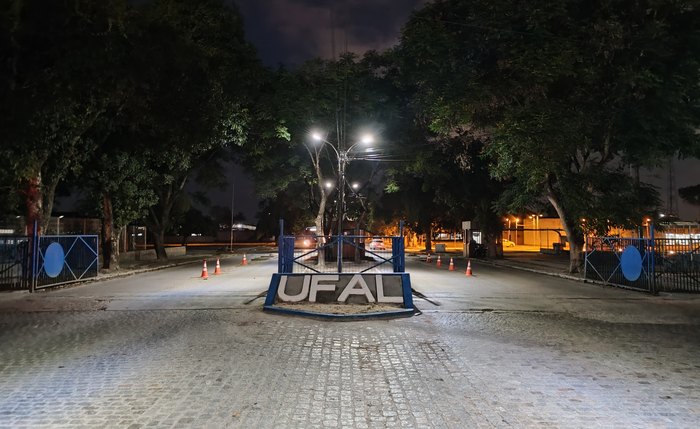 Comunidade acadêmica reclama de falta de segurança no local