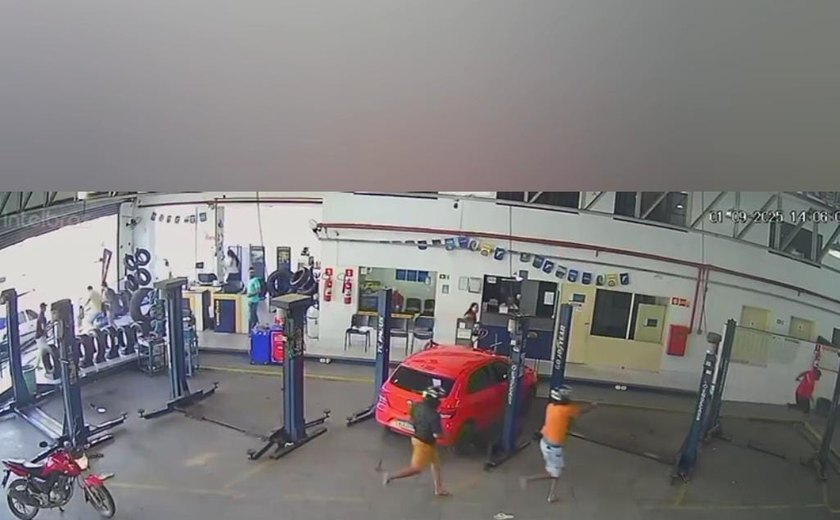 Polícia rastreia moto alugada e identifica suspeitos de execução em oficina