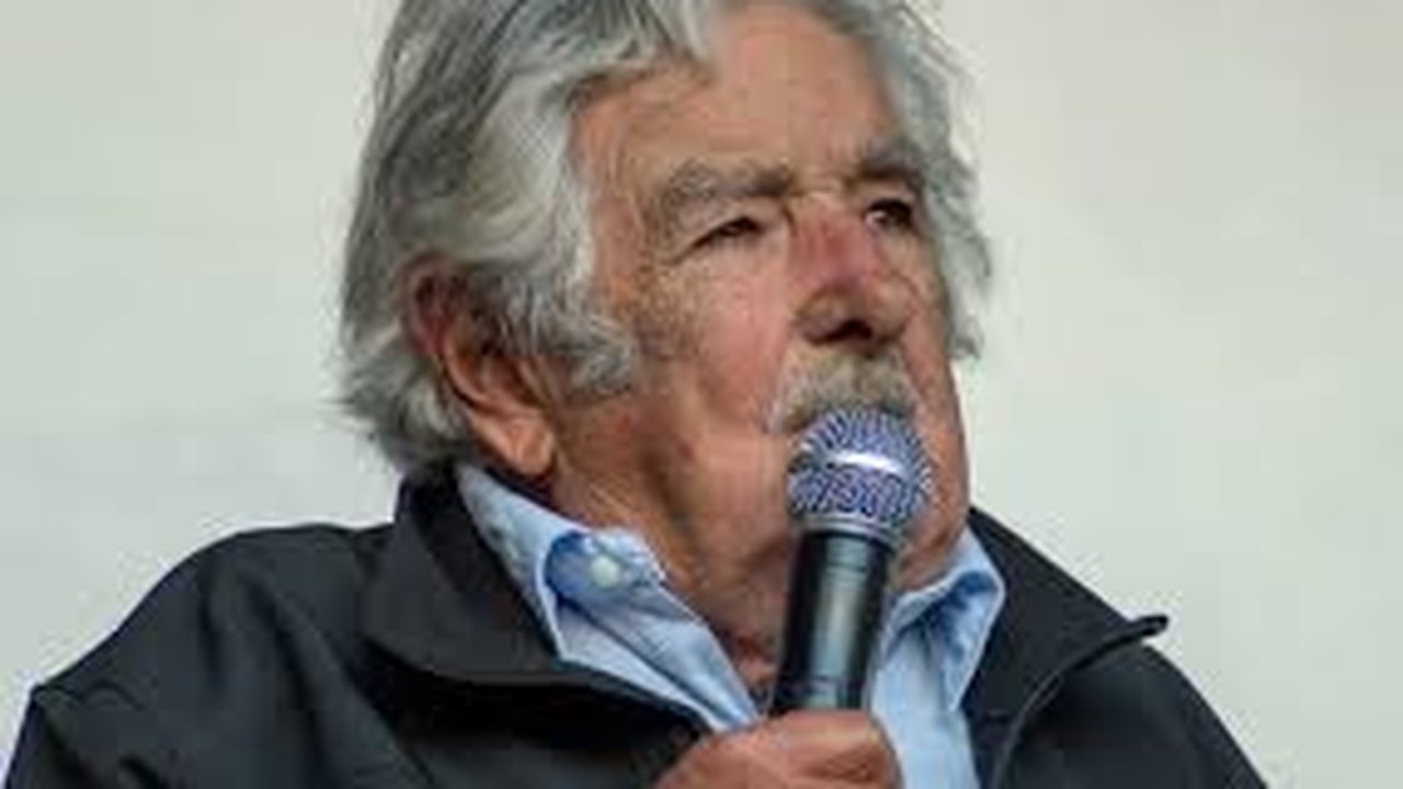 'Estou morrendo', diz Mujica após câncer se espalhar para o fígado