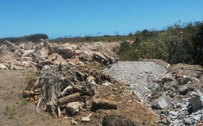 IMA notifica Prefeitura de Maceió por descarte irregular de material de construção