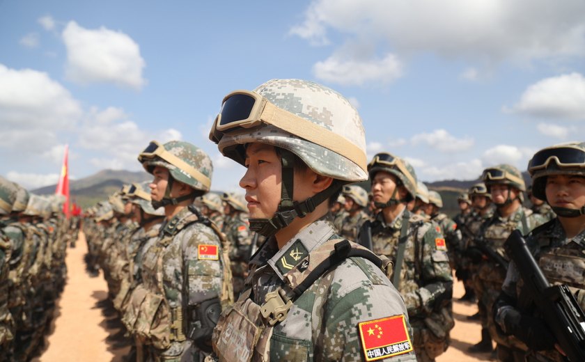 Explosão em base militar no Camboja mata 20 soldados; onda de calor pode ter sido a causa