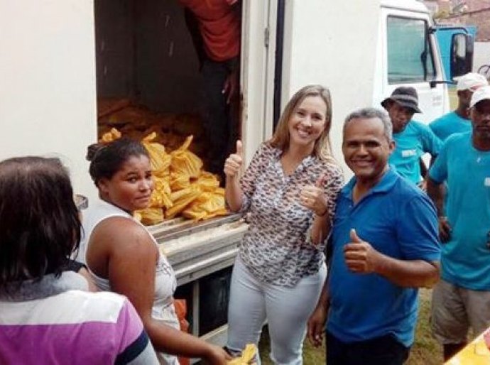Prefeitura da Barra de Santo Antônio distribui mais de 4 toneladas de peixe