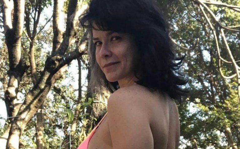 Samara Felippo fala sobre fim de seu casamento: &#8216;Exausta e triste&#8217;