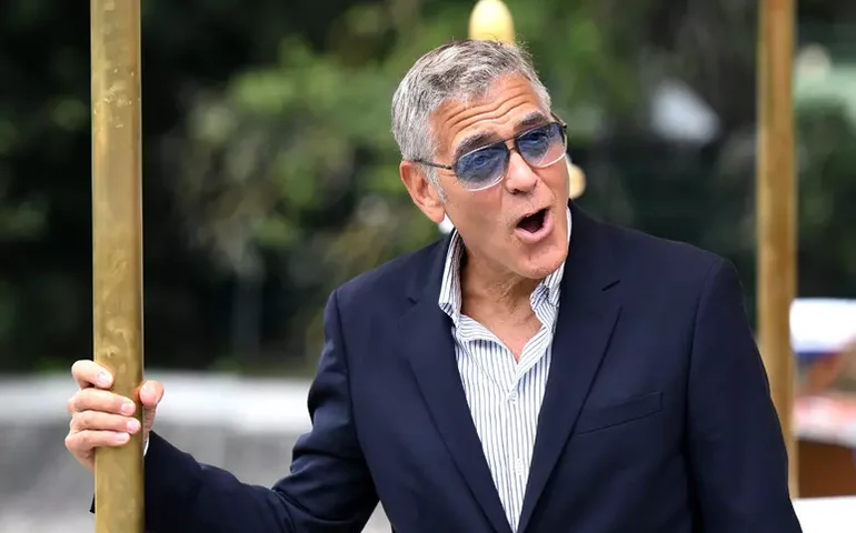 Festival de Veneza é marcado por 'alienígenas' e astro em crise