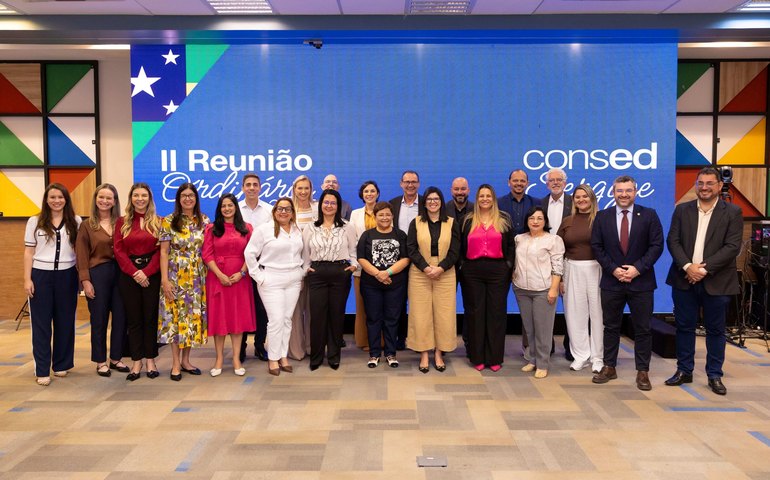 Secretária de Educação participa de reunião ordinária do Consed, em Sergipe