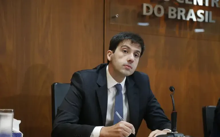 BC incorporará resultados da pesquisa Firmus nas decisões de política de monetária, diz diretor