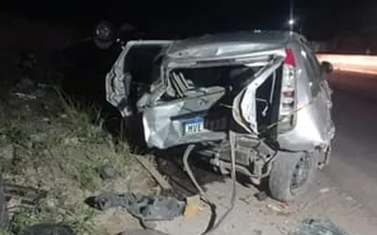 Tragédia na AL-220: motorista morre após atingir carro parado no acostamento em Campo Alegre