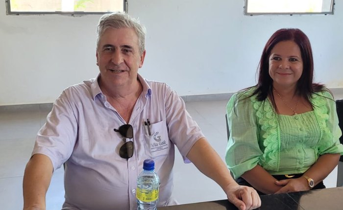 Prefeitura Lívia Carla com o empresário Jorge Rebelo, no Vila Galé Alagoas