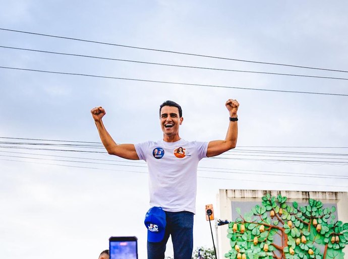 JHC vence as eleições no primeiro turno com 52,50% dos votos válidos, aponta Paraná Pesquisas